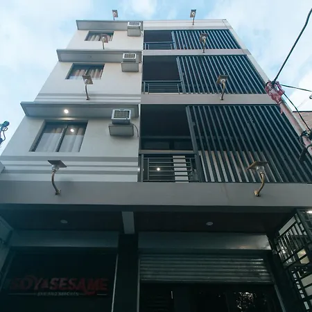 Urbanview At Mherylle\'S Apartment Near Ust Manila