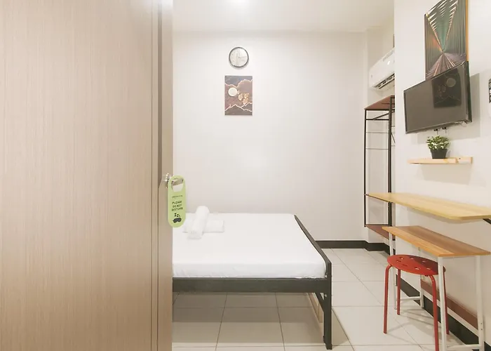 Urbanview At Mherylle's Near Ust
