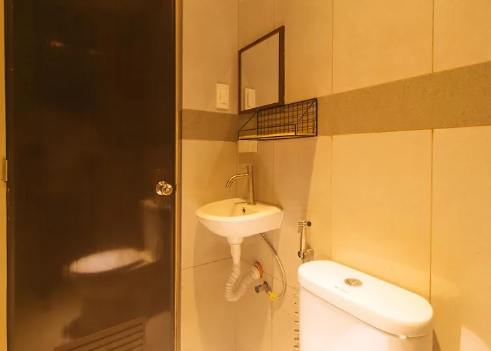 Urbanview At Mherylle's Near Ust Hotel
